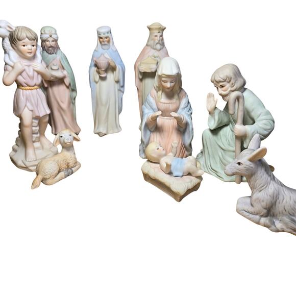 Lefton "The Christopher Collection"  9 Piece Nativity Set Vintage , Complete - Picture 6 of 10